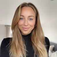 Alexandra Solomon Email