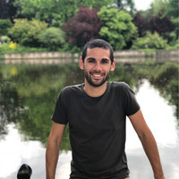 Cocos Capital Employee Emiliano Bivachi's profile photo