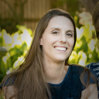 Glenna Soirez Email & Phone Number