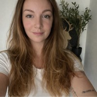 VP AUTO Employee Clarisse Beneteau's profile photo