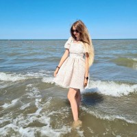 GIVENCHY Employee Amy Martin's profile photo