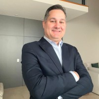 Marcelo Cavagioni Email