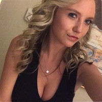 Fabulous Floors Employee Katie Marowelli's profile photo