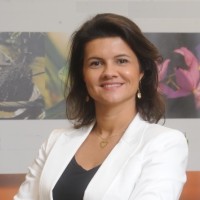 Juliana Santiago Email & Phone Number