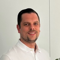 Valentin K. Email