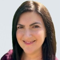 Lisa Andrews Email & Phone Number
