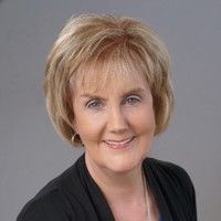 Competitive Edge Realty Employee Cande Green's profile photo