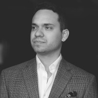 Rove Lending Employee Roberto Velez's profile photo