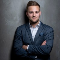 Erik Engelhard Email