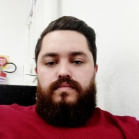Lucas Roberto Email