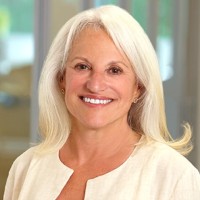 Advantage Title Employee Amy Spiros's profile photo
