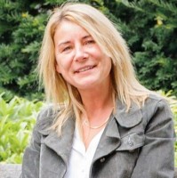 YuzeData Employee Elizabeth Mills's profile photo