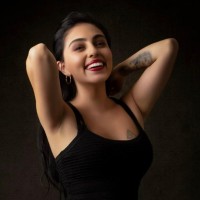 Estef Palacios Email