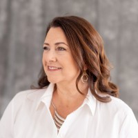 Tracy Kudrna Email & Phone Number