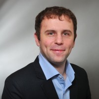 Henry Möller Email