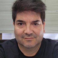 Universidad Diego Portales Employee César Vergara Rivadeneira's profile photo