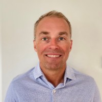 Niclas Eliasson Email