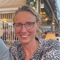 Marianne Rahbek Email