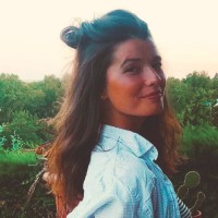 Phealing Employee Caroline Faroche's profile photo