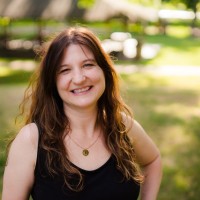 Danelle Robertson Email & Phone Number