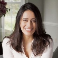 Bruna Ladeira Email & Phone Number