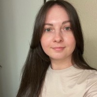 Karina Lelaisromant Email