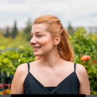 Atael Koleji Employee Yeşim Şahin's profile photo