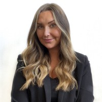 Nellie Engström Email
