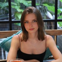 Daria Yefremova Email