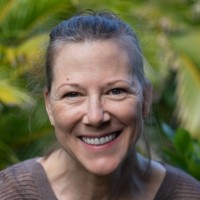 Barbara Logan