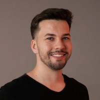 Emil Tomczuk Email