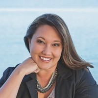 Haley Warr Email & Phone Number