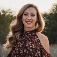 Olinova Design Employee Anya Hahn's profile photo
