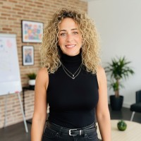 + IP | Instalaci Employee Laura Olmedo's profile photo
