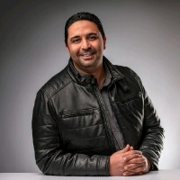 Mostafa Zenhom Email