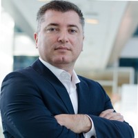 Lucio Gonçalves Email