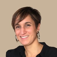 Céline Ménard Email