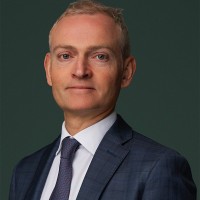 Clifford Chance LLP Employee Sandy Hall's profile photo