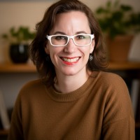 Daily Drop Employee April Wilson's profile photo