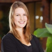 Reflex Knee Specialists Employee Jenn Wolfe's profile photo