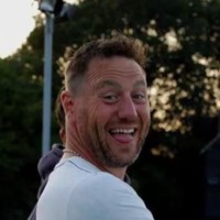 Alan Moffat Email