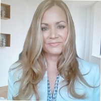 Lucy Long Email & Phone Number