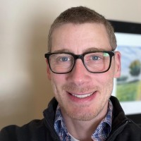 Rob Lund Email & Phone Number
