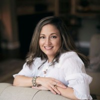 Adriana Swanson Email