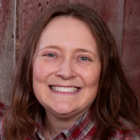 Lisa Traun Email & Phone Number