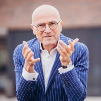 Carsten Wolff Email & Phone Number