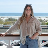Holly Diehl Email & Phone Number