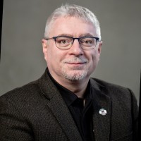 Anton Kucharek Email