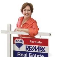 RE/MAX Gateway - Serving Northern Virginia, Maryland, DC & West Virginia Employee Terri Flight's profile photo