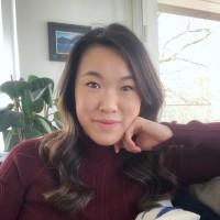 Alice de Vries Email & Phone Number